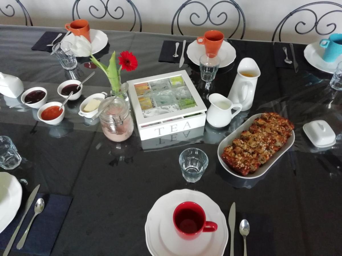 Bouvesse-Quirieu Chambres Et Table L' Echappee المظهر الخارجي الصورة