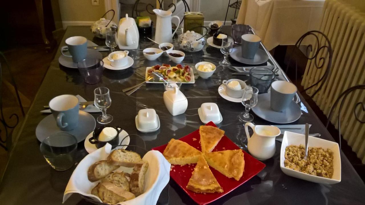 Bouvesse-Quirieu Chambres Et Table L' Echappee المظهر الخارجي الصورة